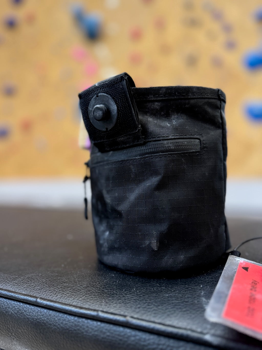 Quick Release Chalk Bag